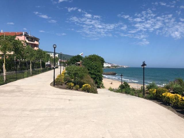 Apartment In Prestige Fort Beach 스베티 블라스 외부 사진